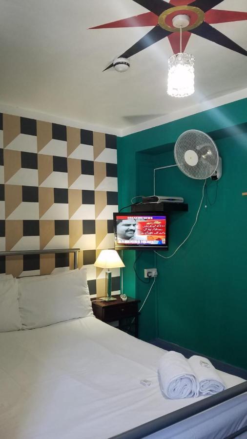 City View Hotel Roman Road Лондон Екстер'єр фото