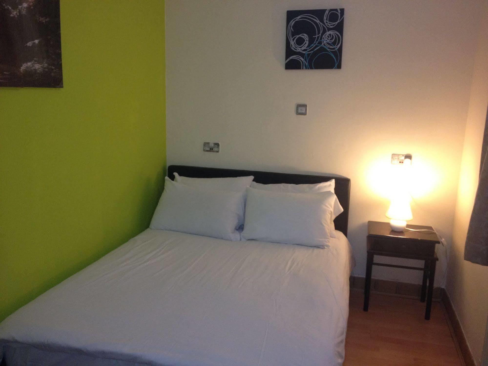 City View Hotel Roman Road Лондон Екстер'єр фото
